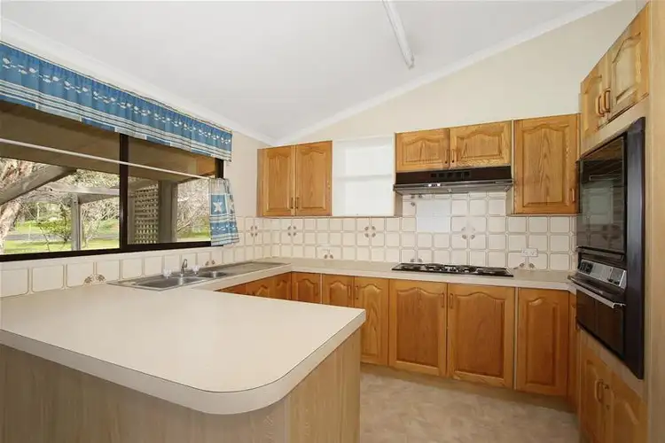 Fifth view of Homely house listing, 1 Possum Place, Baranduda VIC 3691