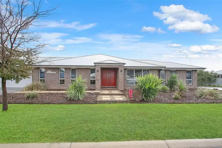 1 Stanford Court, Thurgoona NSW 2640