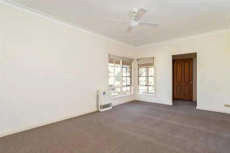 Third view of Homely townhouse listing, 2/380 Walnut Avenue, Mildura VIC 3500