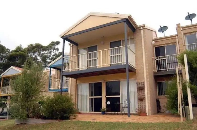 11/13 Roberts Street, Charlestown NSW 2290