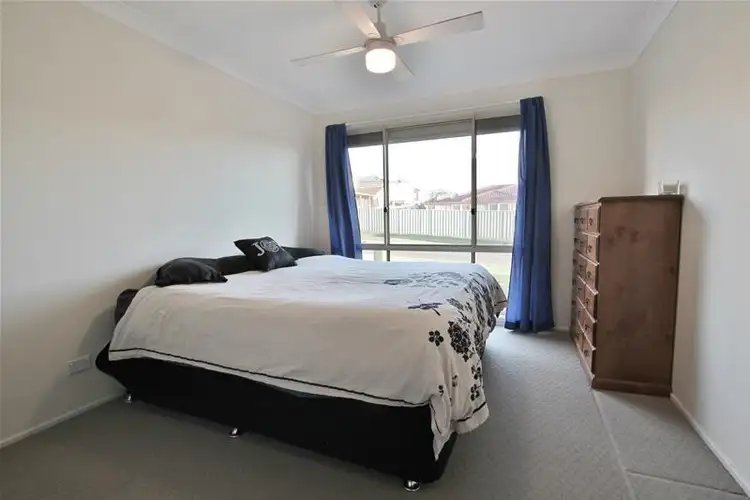 Seventh view of Homely house listing, 4 Chestnut Crescent, Prestons NSW 2170
