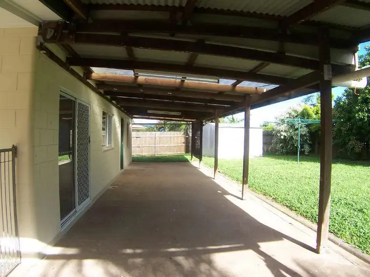 1 Carpenter Close, Edmonton QLD 4869