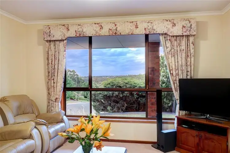 Fifth view of Homely house listing, 2 Dunalbyn Drive, Aberfoyle Park SA 5159