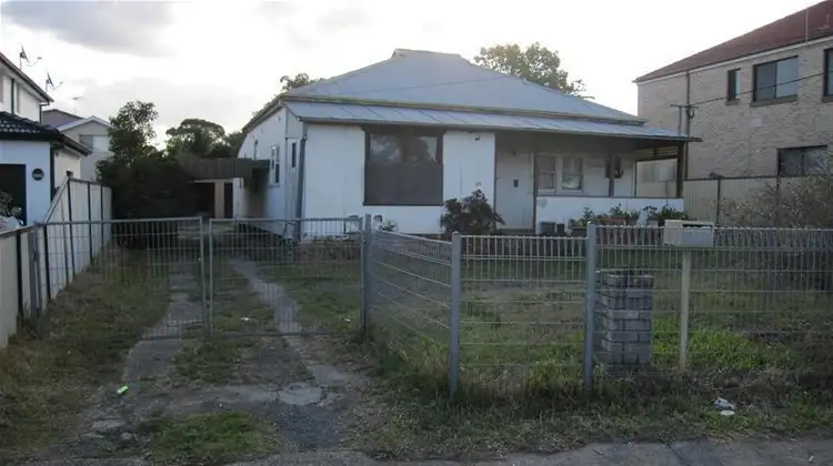 103 Sackville Street, Fairfield NSW 2165