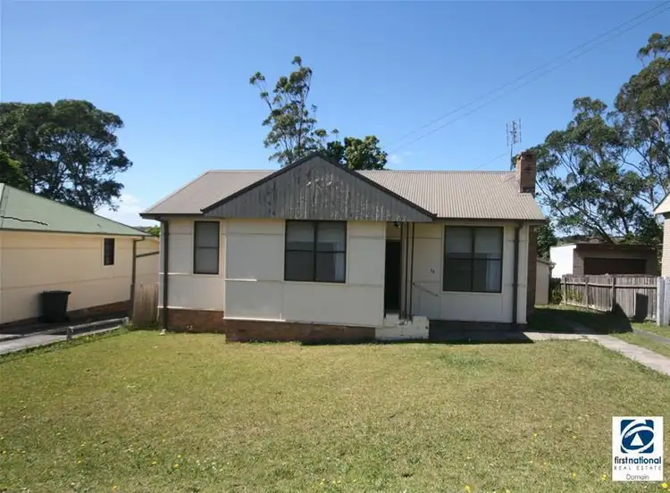 25 Blackman Parade, Unanderra NSW 2526