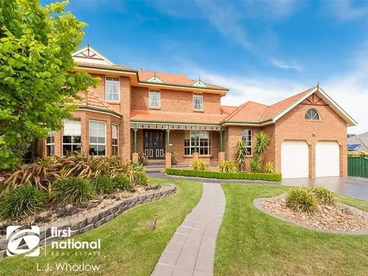 112 Yellow Gum Boulevard, Sunbury VIC 3429