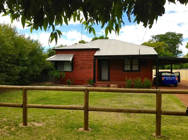 37 Thatcher Street, Waroona WA 6215