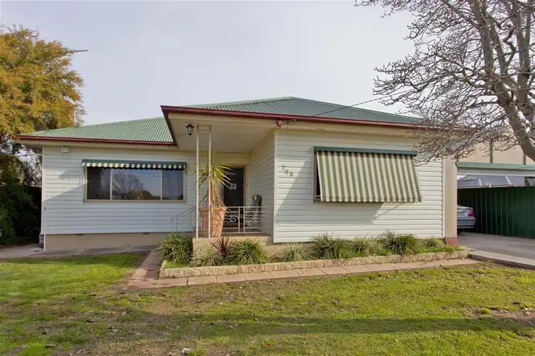 705 East Street, Albury NSW 2640