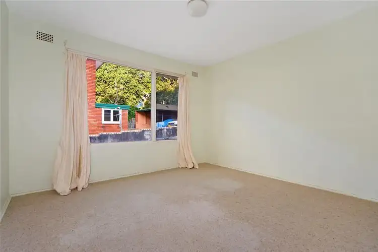 Fourth view of Homely unit listing, 4/15 Sturdee Parade, Dee Why NSW 2099