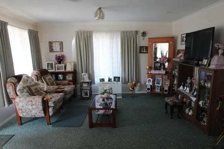 Fifth view of Homely house listing, 13 Alannah Court, Cobram VIC 3644