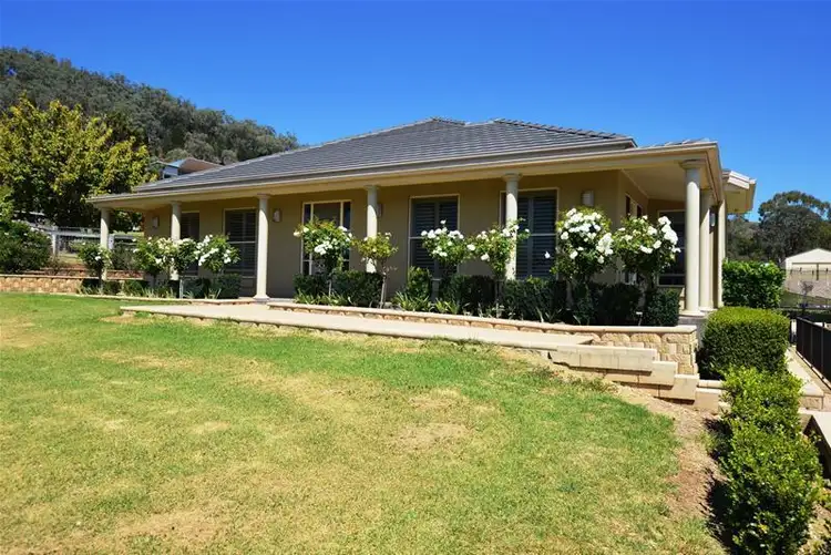 2 Avisford Court, Mudgee NSW 2850