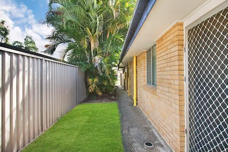 Seventh view of Homely unit listing, 2/9 Molucca Avenue, Palm Beach QLD 4221