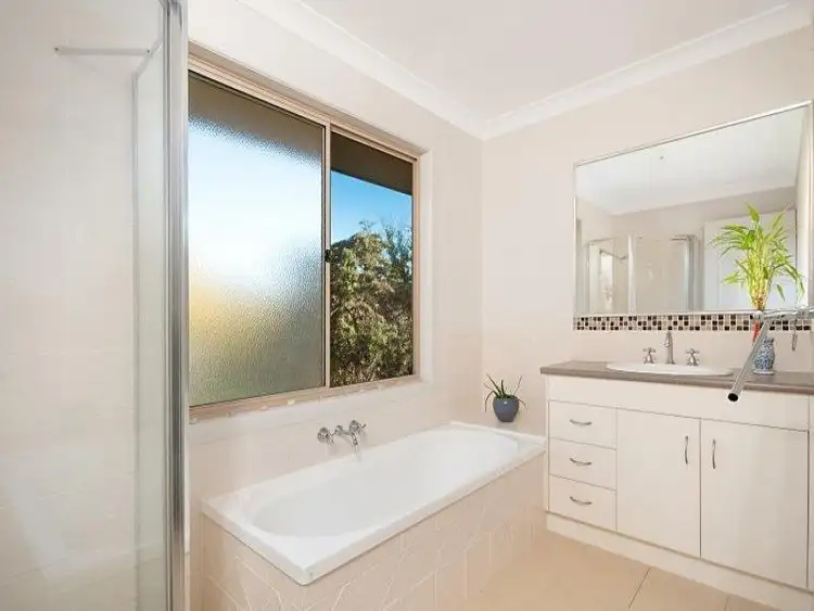 Fourth view of Homely unit listing, 2/24 Pendara Crescent, Lismore Heights NSW 2480