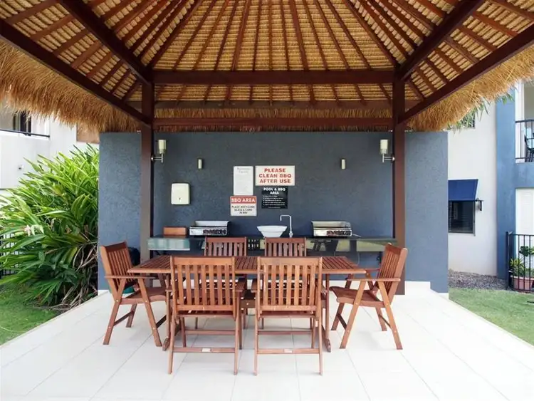 Second view of Homely unit listing, 301/29 Springfield Crescent, Manoora QLD 4870