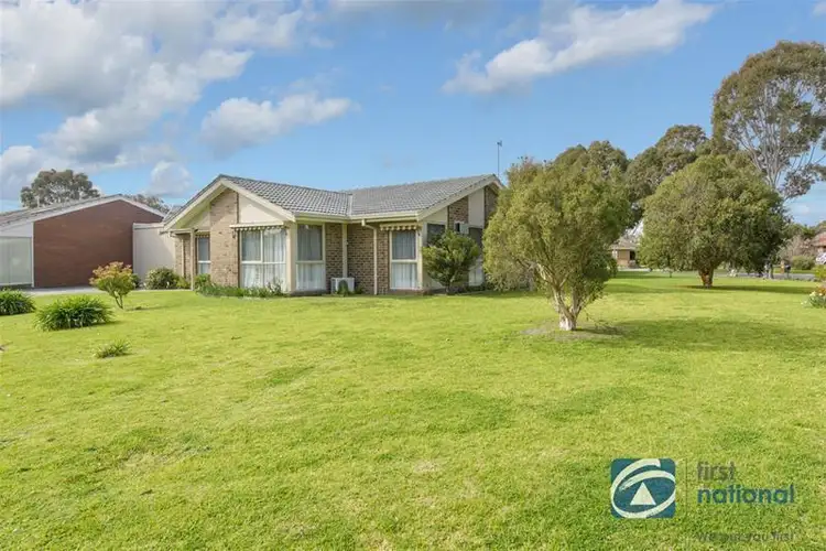 11 Boyd Avenue, Chelsea VIC 3196
