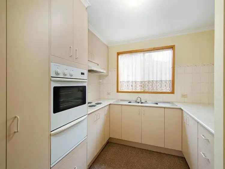 Sixth view of Homely house listing, 10 Greenridge Court, Chirnside Park VIC 3116