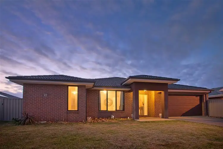 79 Dundas Street, Bacchus Marsh VIC 3340