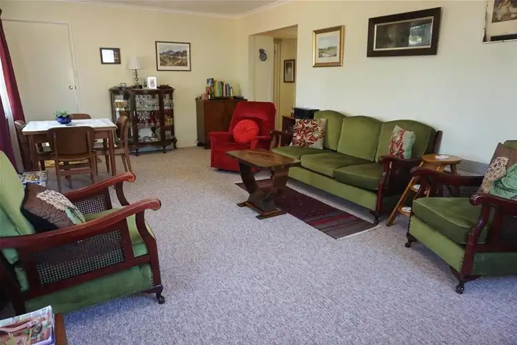 Fifth view of Homely house listing, 2 Shaw Street, Yass NSW 2582