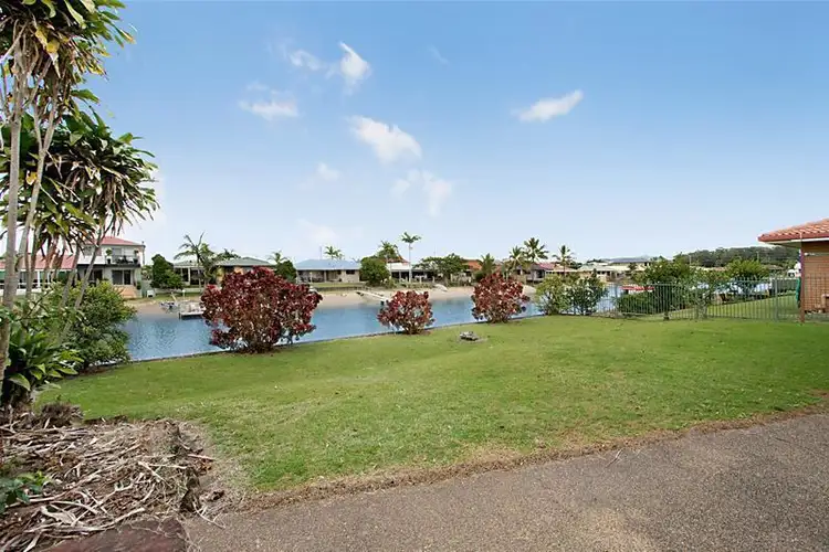 14 Marlin Court, Palm Beach QLD 4221