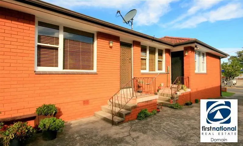Main view of Homely unit listing, 2/82 Murray Road, East Corrimal NSW 2518