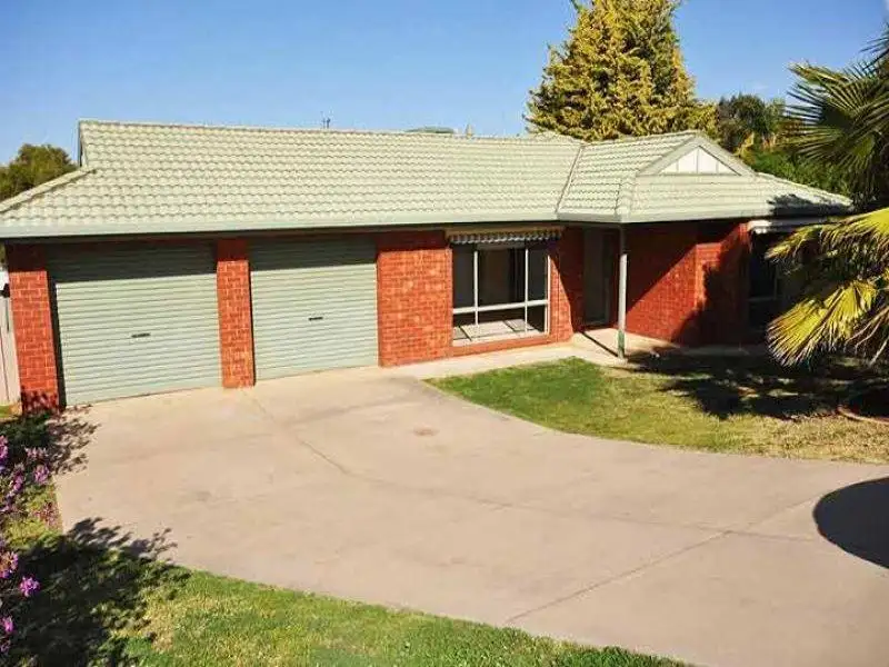 Main view of Homely house listing, 3 Minya Place, Glenfield Park NSW 2650