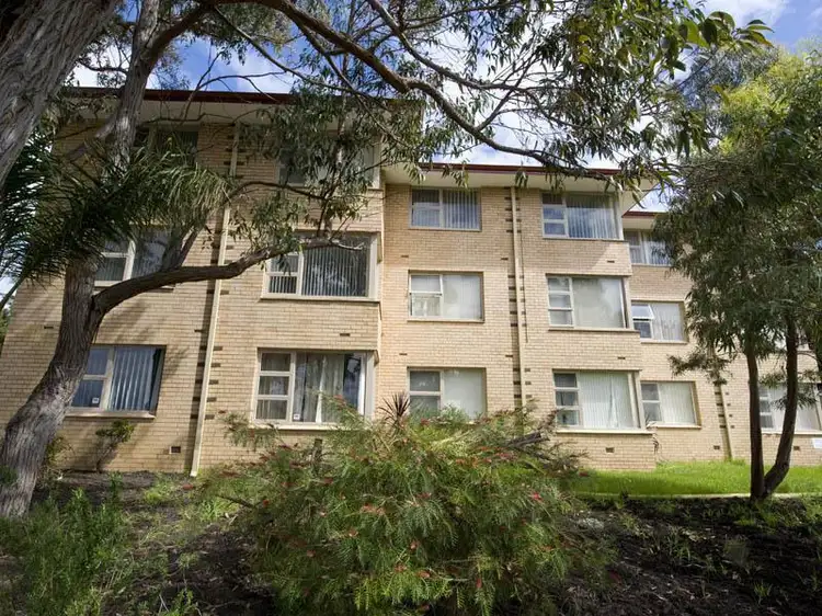 Third view of Homely block of units listing, 6/137 Northlake Road, Willagee WA 6156