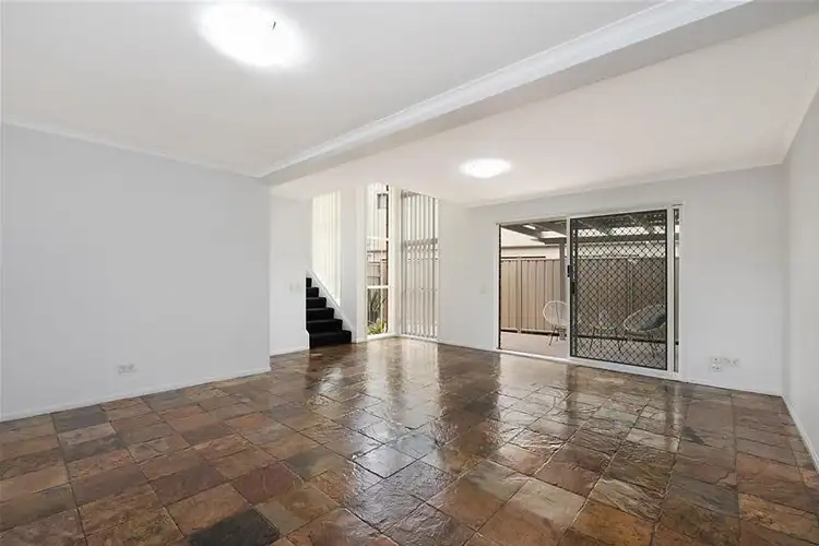 Sixth view of Homely unit listing, 2/4 Akeringa Place, Mooloolaba QLD 4557