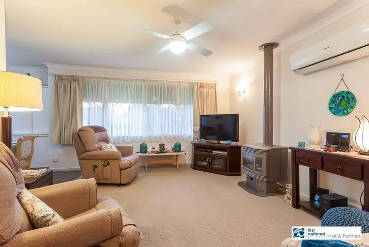 Second view of Homely house listing, 21 Currawong Street, Keysborough VIC 3173