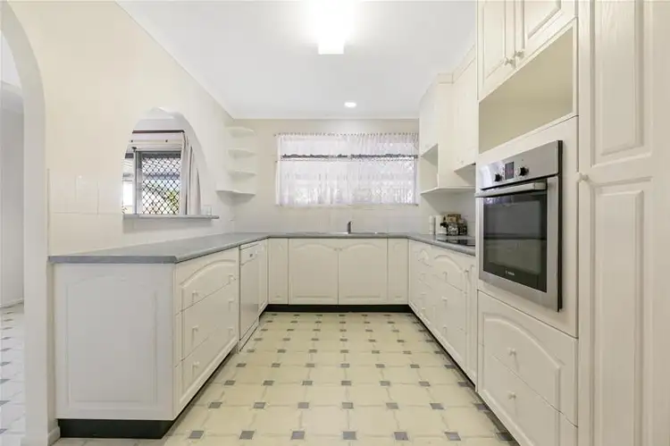 Second view of Homely house listing, 4 Myrtle Court, Palm Beach QLD 4221