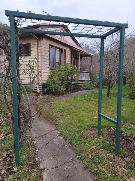 37 Isaacs Avenue, Yackandandah VIC 3749