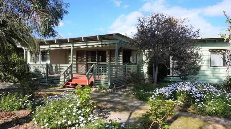 24 - 26 Kookaburra Street, Loch Sport VIC 3851
