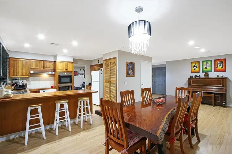 Second view of Homely house listing, 3 Scarborough Drive, Wodonga VIC 3690