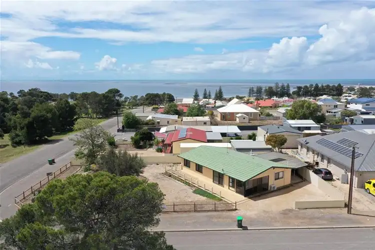 11 North Terrace, Stansbury SA 5582