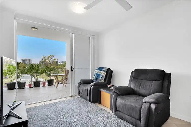 Third view of Homely apartment listing, 309/283 Logan Road, Greenslopes QLD 4120