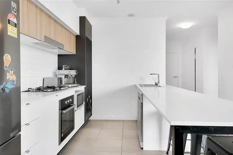 Sixth view of Homely apartment listing, 309/283 Logan Road, Greenslopes QLD 4120
