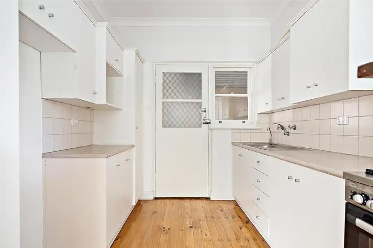 Fifth view of Homely house listing, 4/8a Hulbert Street, Hove SA 5048