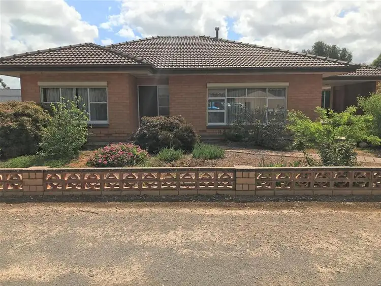 43 First Street, Minlaton SA 5575