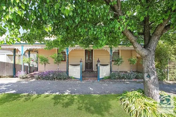 68 High Street, Beechworth VIC 3747