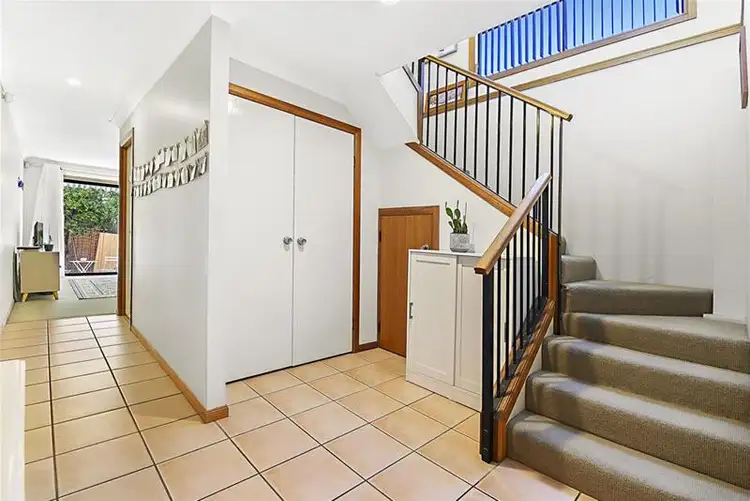 Fourth view of Homely semi-detached listing, 2/33 Stevens Street, Southport QLD 4215