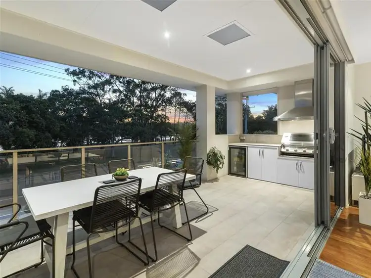 Main view of Homely townhouse listing, 2/105 Laguna Avenue, Palm Beach QLD 4221