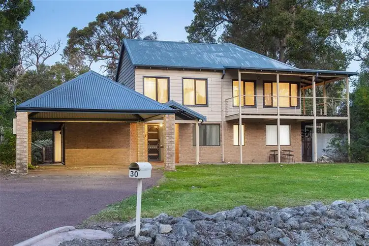 30 Mackie Road, Roleystone WA 6111