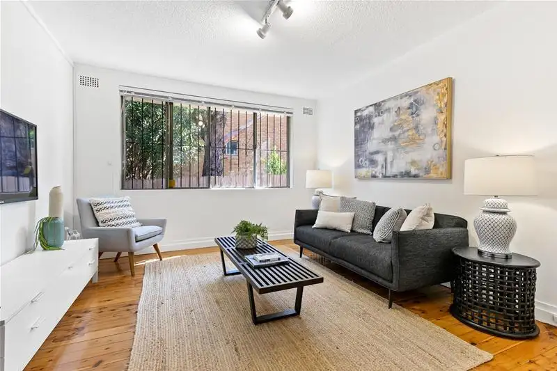 Main view of Homely unit listing, 1/10 Henson Street, Marrickville NSW 2204