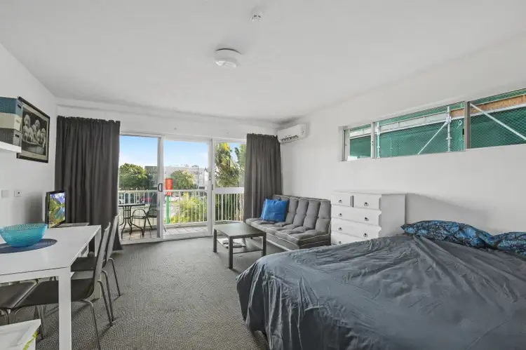 Main view of Homely unit listing, 220/2007 Gold Coast Highway, Miami QLD 4220