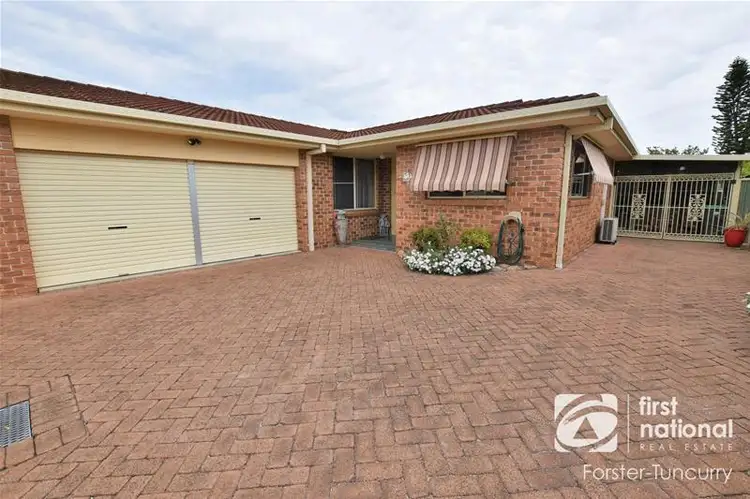 2/3 Woodward Place, Tuncurry NSW 2428