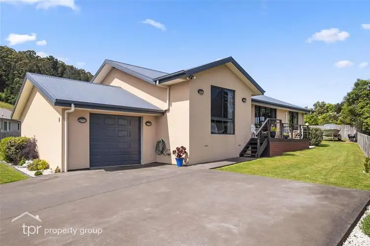 8 Fritton Drive, Dover TAS 7117