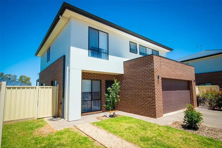 Second view of Homely house listing, 3/9 Toorak Drive, Irymple VIC 3498