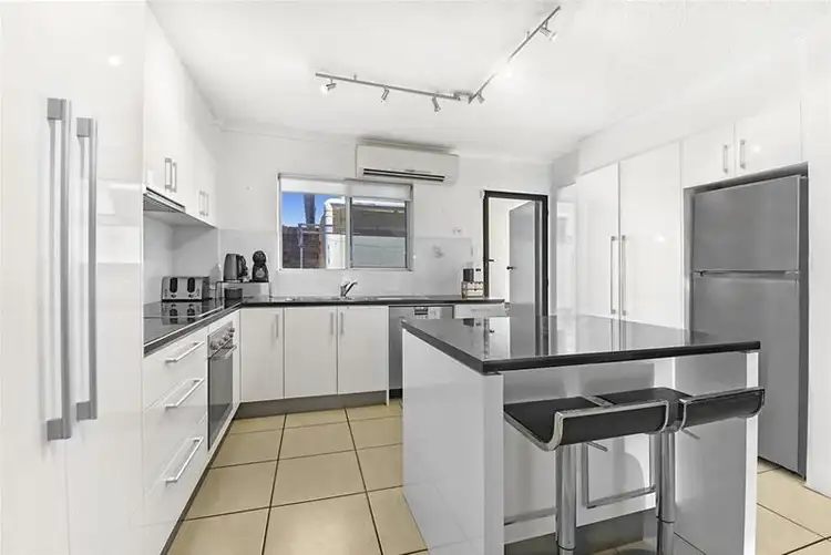 Sixth view of Homely apartment listing, 2/33 Wharf Road, Surfers Paradise QLD 4217