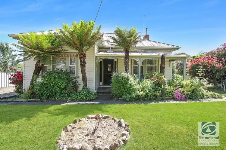 Main view of Homely house listing, 5 Mellish Street, Beechworth VIC 3747