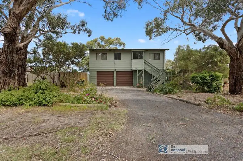 Main view of Homely house listing, 16 Wimbledon Road, Wimbledon Heights VIC 3922