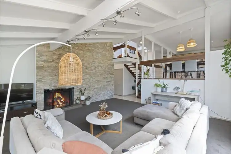 Fourth view of Homely house listing, 2 Dermott Place, Tallebudgera QLD 4228
